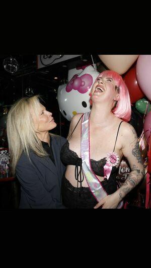 Ireland Baldwin photo 196