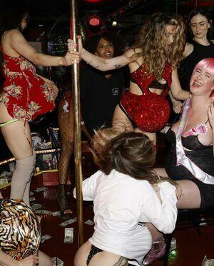 Ireland Baldwin photo 202
