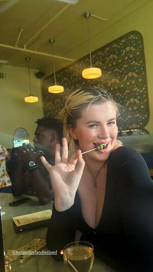 Ireland Baldwin photo 250