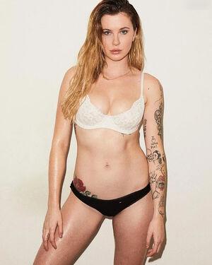 Ireland Baldwin photo 332