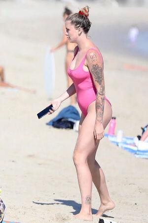 Ireland Baldwin photo 339