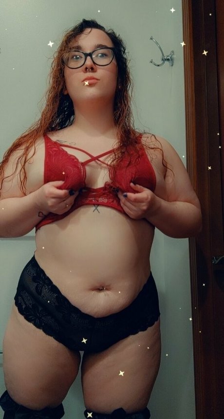 Iris_nikole photo 25