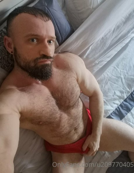 Irishbeast69 photo 5