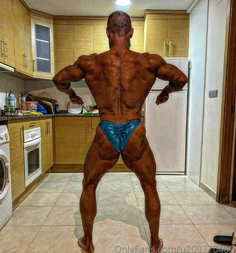Irishbeast69 photo 7
