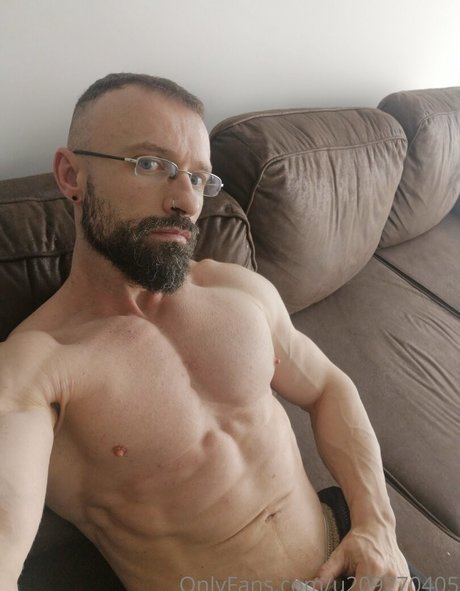 Irishbeast69 photo 22