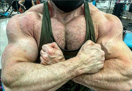 Irishbeast69 photo 24