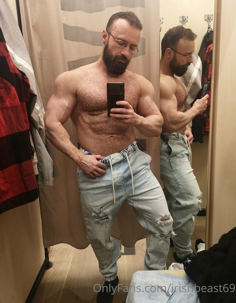 Irishbeast69 photo 31