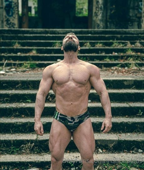 Irishbeast69 photo 41