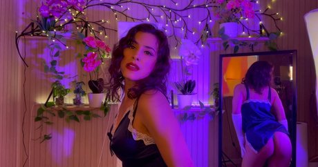 Irma La Dulce ASMR photo 52