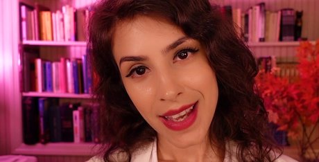 Irma La Dulce ASMR photo 93