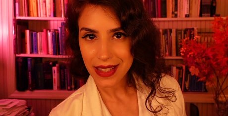 Irma La Dulce ASMR photo 94