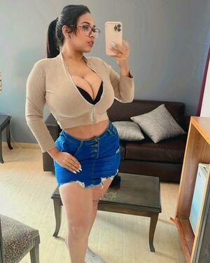 Isa Gomez photo 476