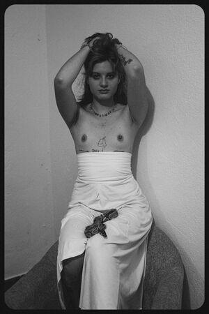 Isa Provati photo 3