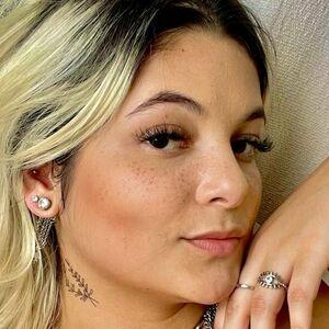 Profile photo of Isabela Roza