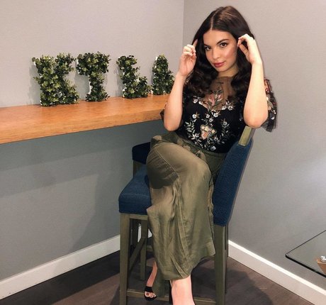 Isabella Gomez photo 64