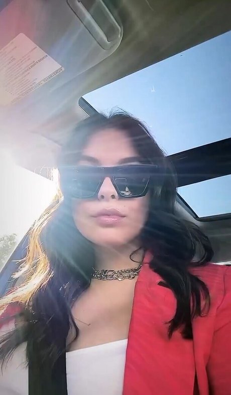 Isabella Gomez photo 124
