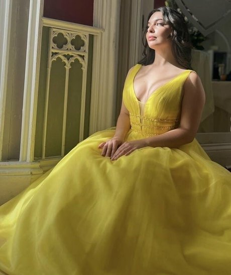 Isabella Gomez photo 167