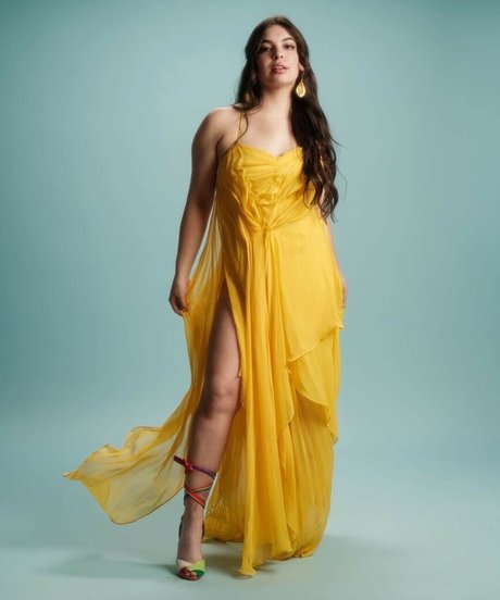 Isabella Gomez photo 216