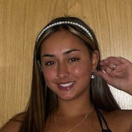 Isha Mariyah photo 13