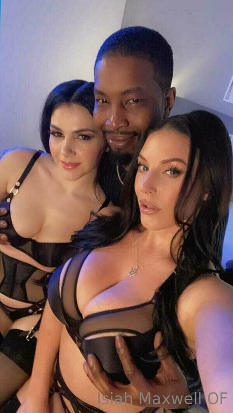 Isiahmaxwell photo 23