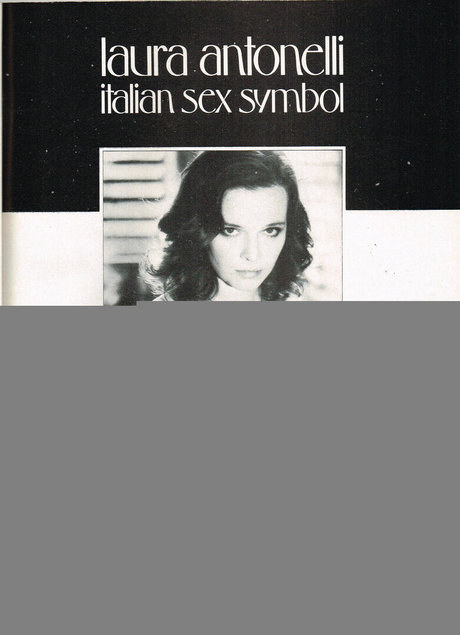 Italian Vintage Actress photo 19