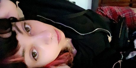 Its_julieee_ photo 19