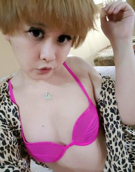 Itsbellaadrianna photo 16