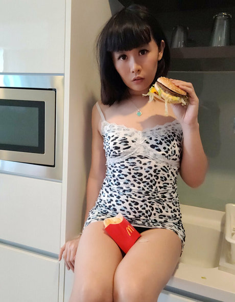 Itsbellaadrianna photo 83
