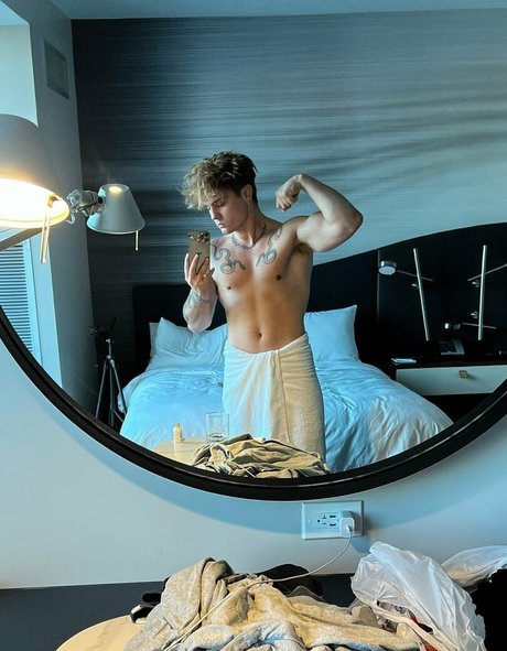 Itscodyandrew photo 8