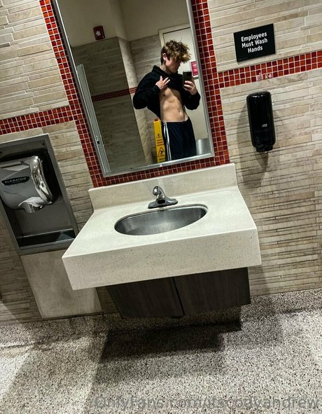 Itscodyandrew photo 13