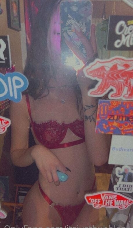 Itsjustbubblezs photo 7