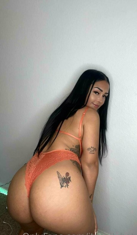 Itsmillyhot photo 145