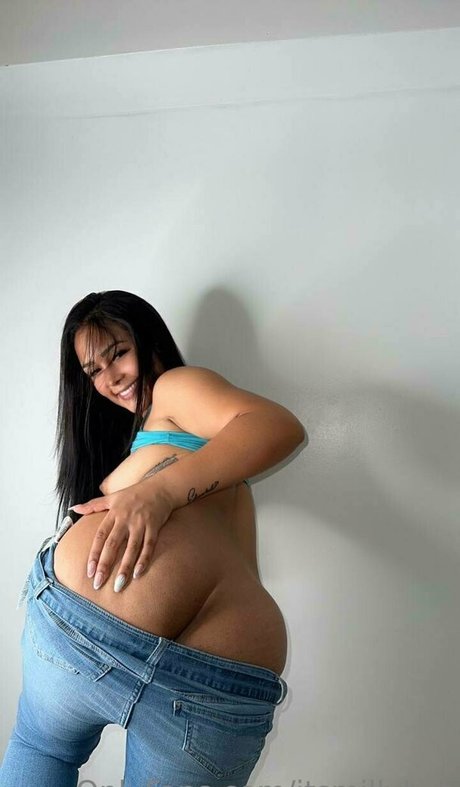 Itsmillyhot photo 174