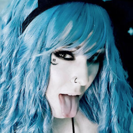 ItsRavenRoses photo 10