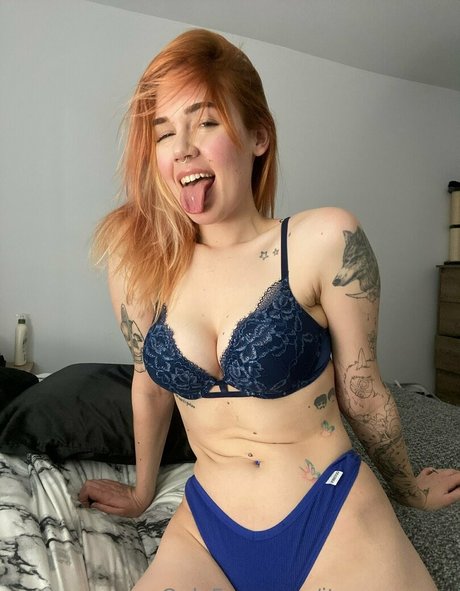 Itsrosemoon photo 70