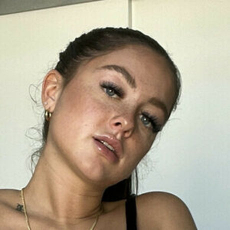 Itstaraswrld photo 144