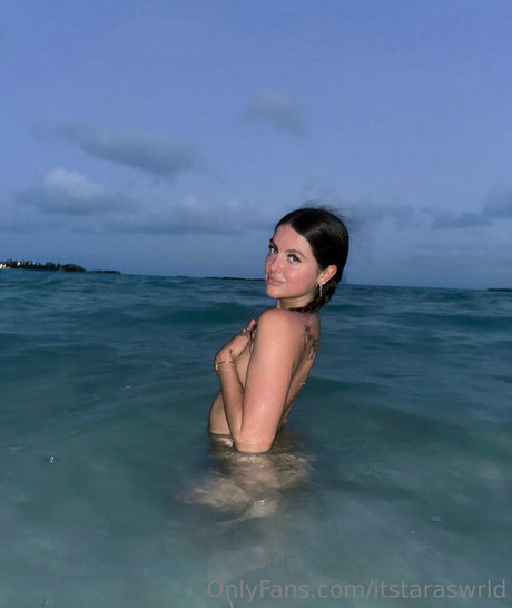 Itstaraswrld photo 157