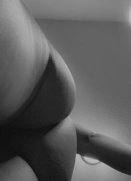 Itsterrbear photo 64
