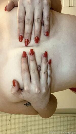 itsyagirlpaz photo 1