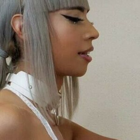 Itzel Saenz photo 5