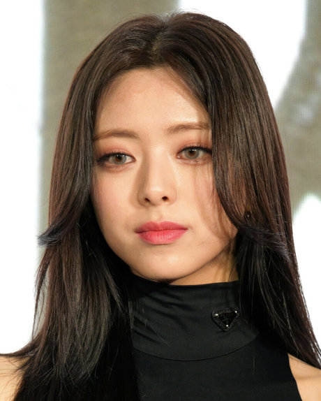 Itzy.all.in.us photo 4