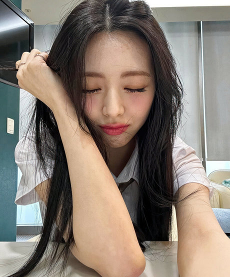 Itzy.all.in.us photo 18