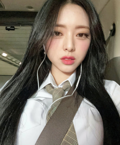 Itzy.all.in.us photo 20