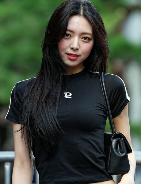 Itzy.all.in.us photo 29