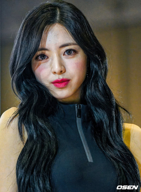 Itzy.all.in.us photo 47