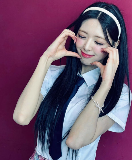 Itzy.all.in.us photo 51