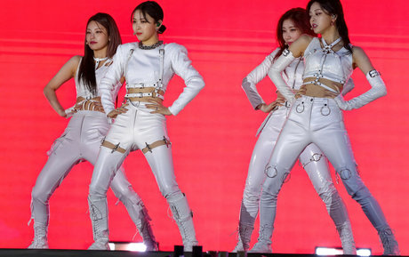 Itzy.all.in.us photo 68