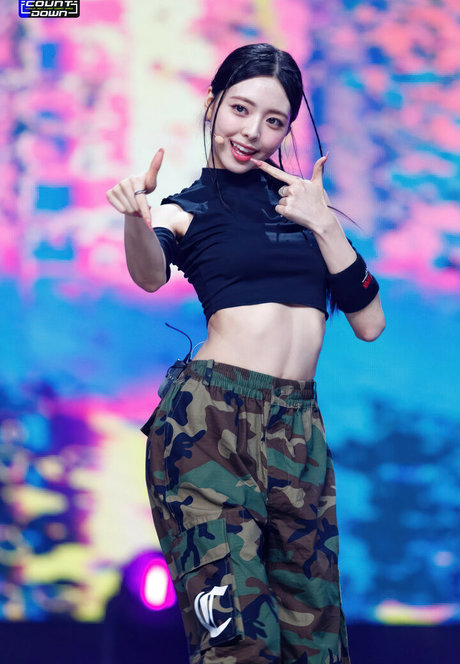 Itzy.all.in.us photo 79