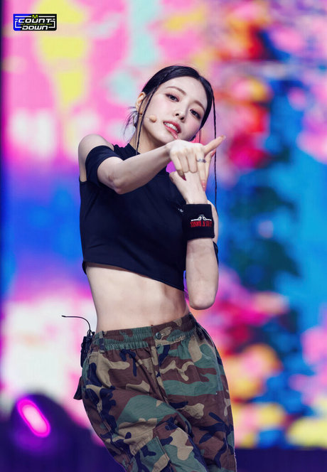 Itzy.all.in.us photo 82