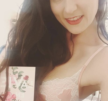 Ivy Rain photo 79
